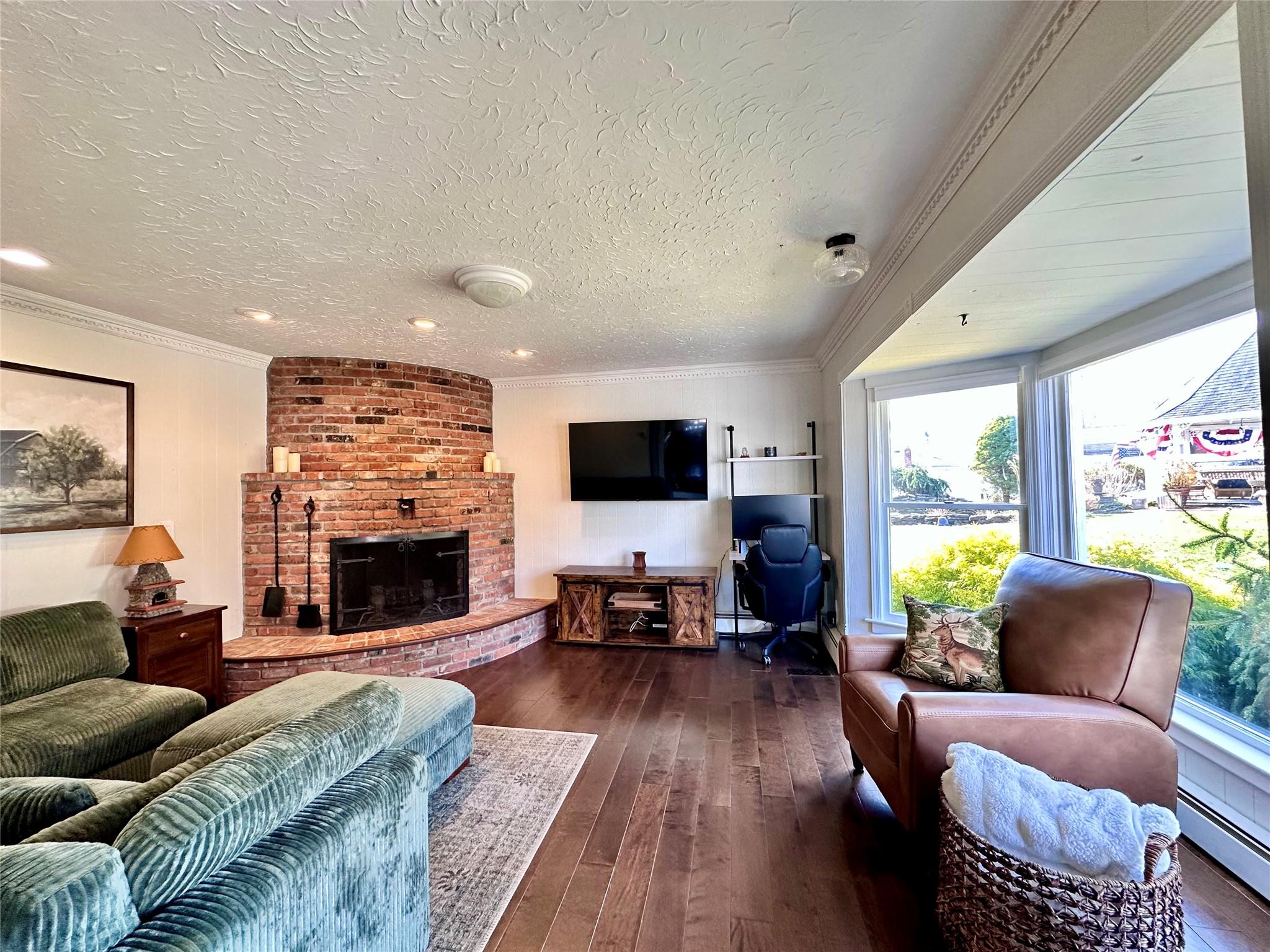 422 Boulder Street, Ronkonkoma, New York image 5