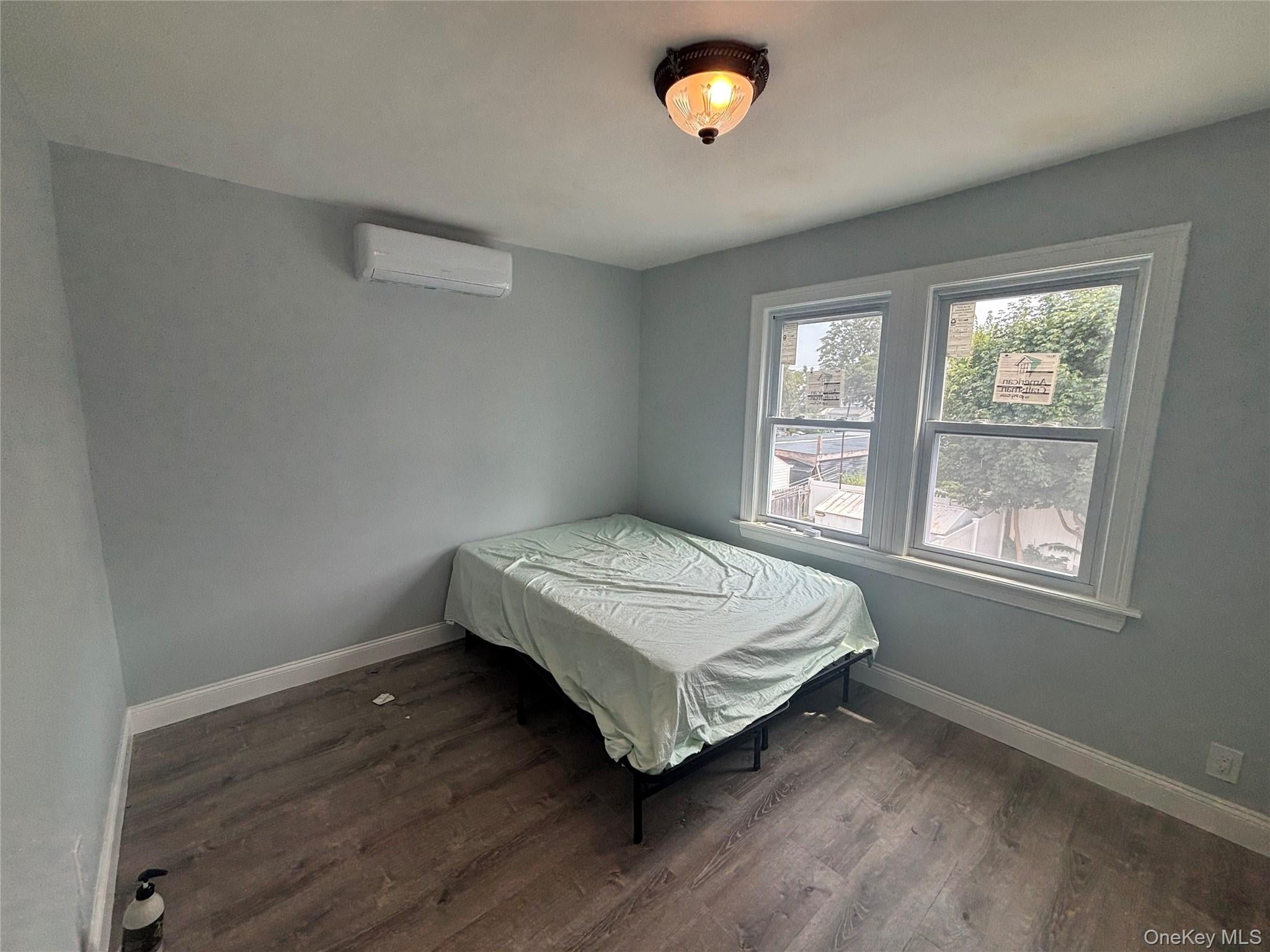 131-05 135th Street - Photo 4