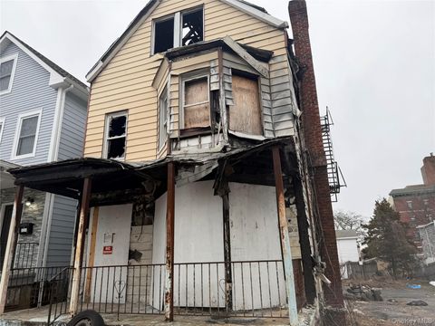 Homes For Sale - 111 N 7th Avenue<br/> Mount Vernon, NY 10550