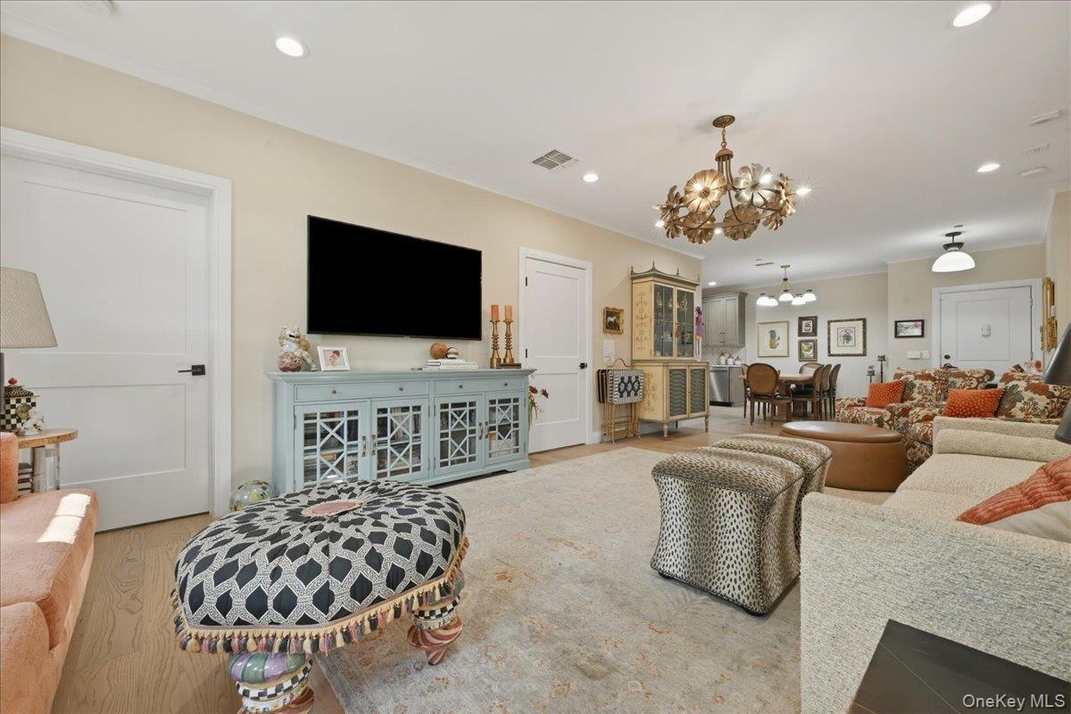 15103 Aspenwood Drive