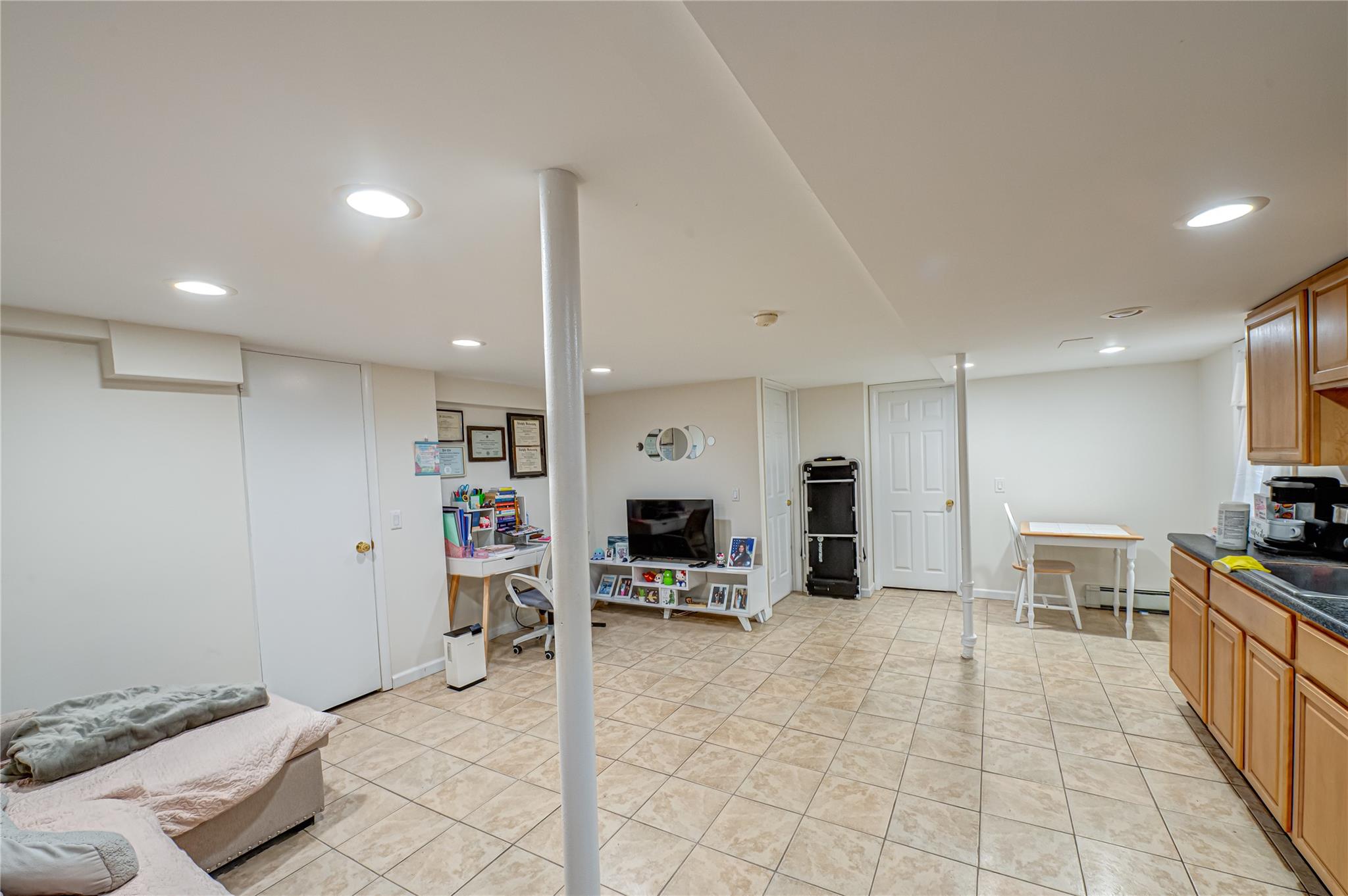 11 New Dorp Place, Melville, New York image 22