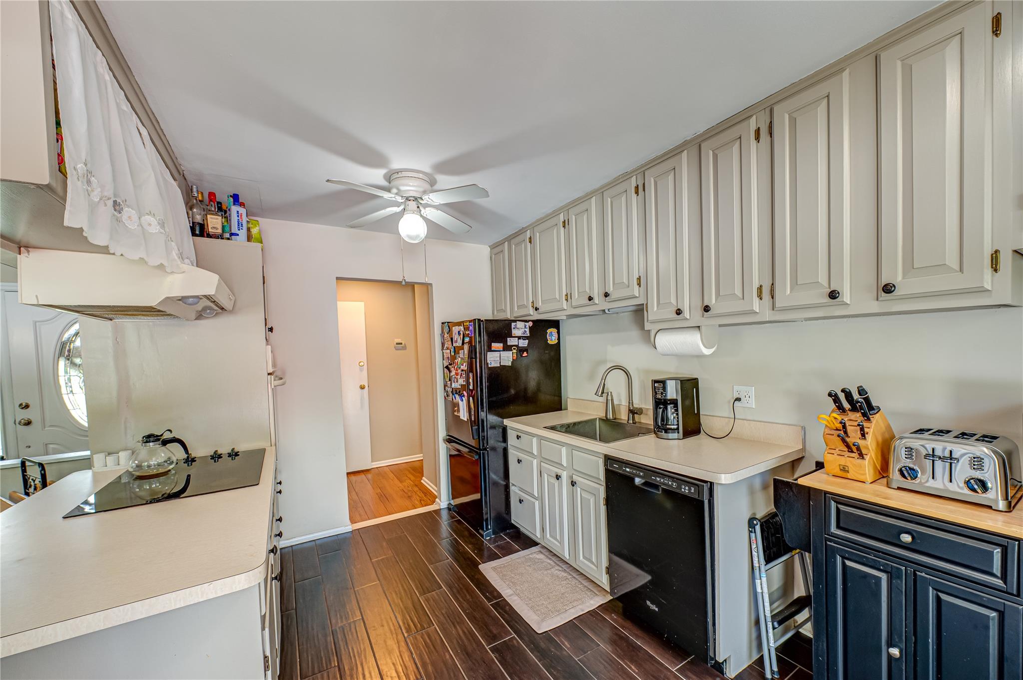 11 New Dorp Place, Melville, New York image 12