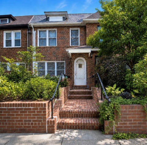 Photo of 6849 Groton Street, Forest Hills, NY 11375 (MLS # 1054207)