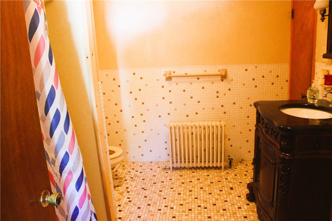 Dover Plains, New York 12522, United States, 5 Bedrooms Bedrooms, ,3 BathroomsBathrooms,Residential,Pending,49995