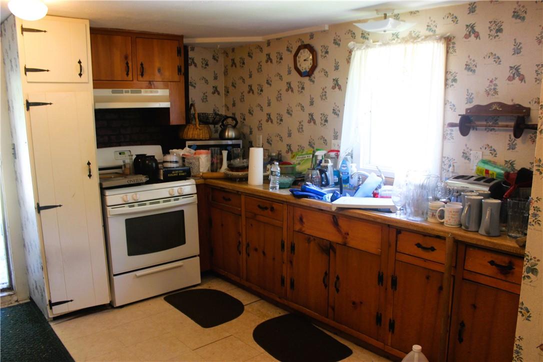 Dover Plains, New York 12522, United States, 5 Bedrooms Bedrooms, ,3 BathroomsBathrooms,Residential,Pending,49995