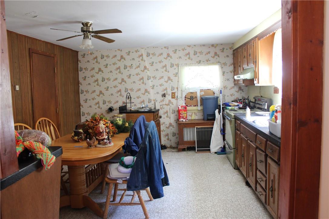 Dover Plains, New York 12522, United States, 5 Bedrooms Bedrooms, ,3 BathroomsBathrooms,Residential,Pending,49995