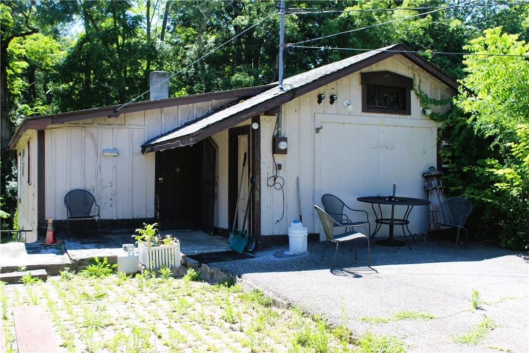 Dover Plains, New York 12522, United States, 5 Bedrooms Bedrooms, ,3 BathroomsBathrooms,Residential,Pending,49995