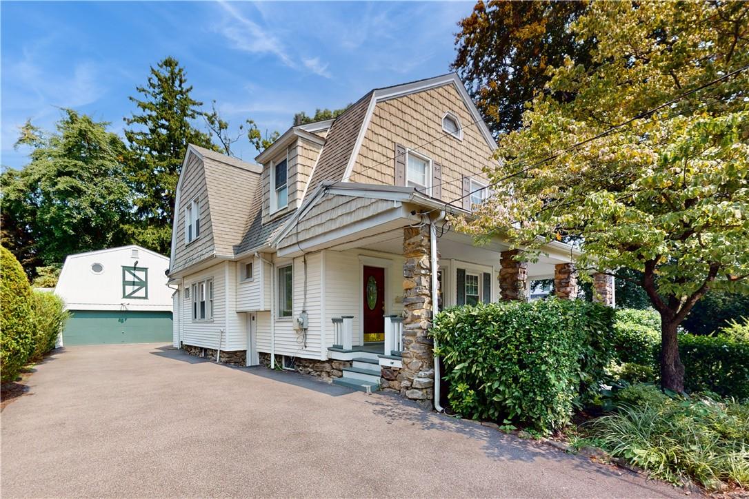 195 Larchmont Avenue, Larchmont, New York image 2