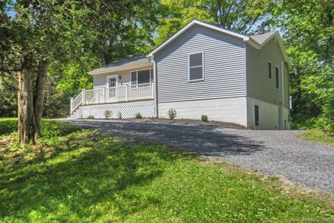 Homes For Sale - 287 Norton Road<br/> Red Hook, NY 12571