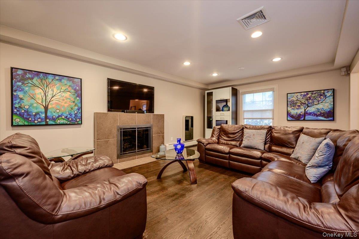 8 Curlew Place