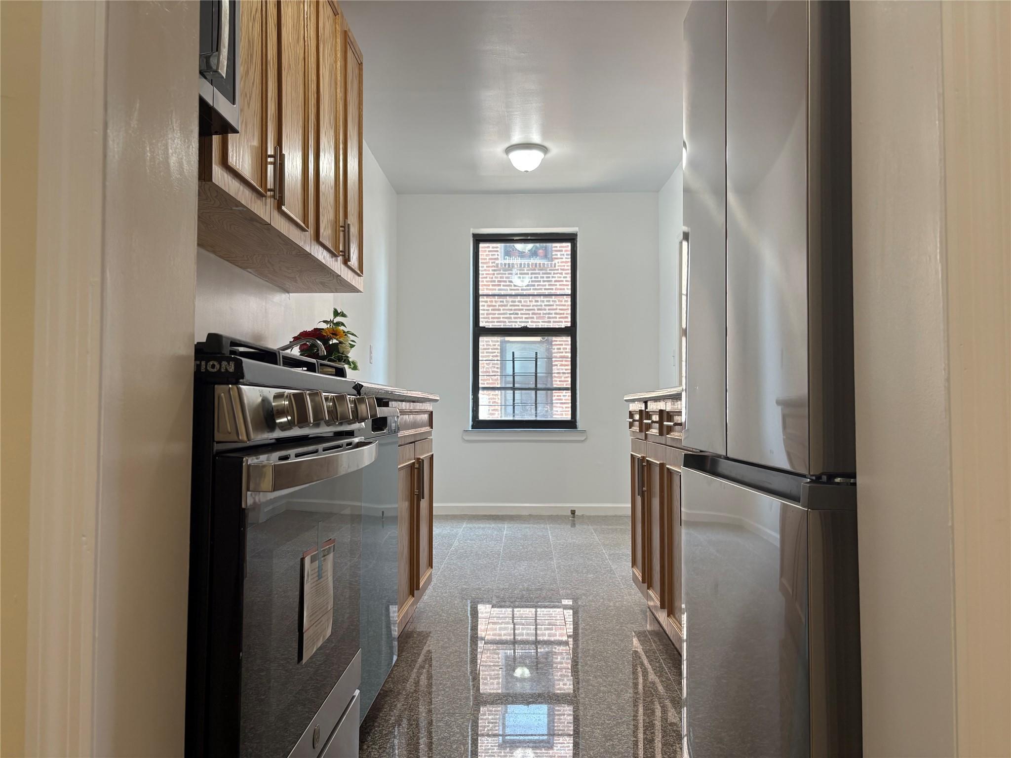 89-10 35th Avenue E-7R