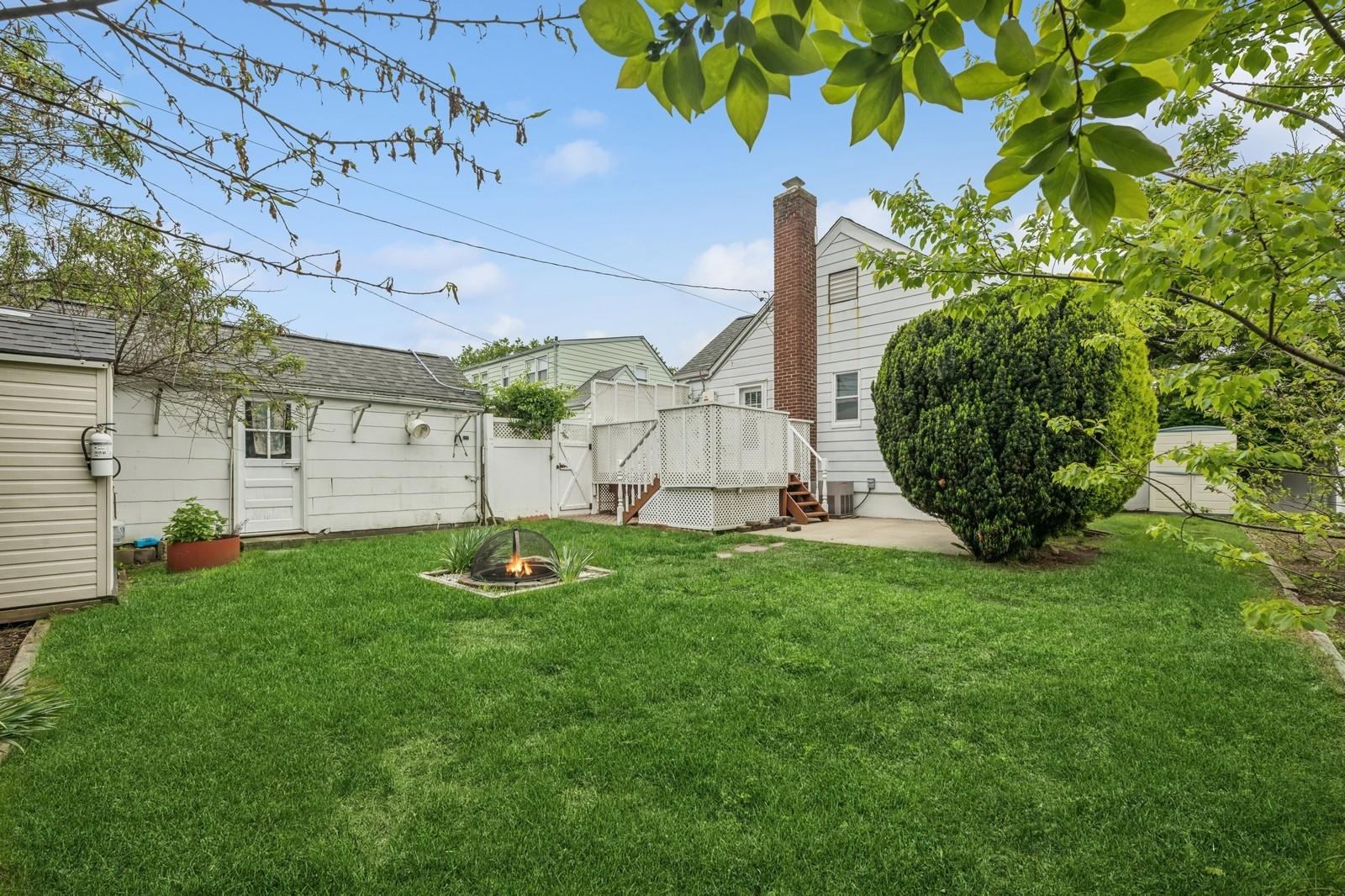 14 Harwich Road, East Rockaway, New York image 4