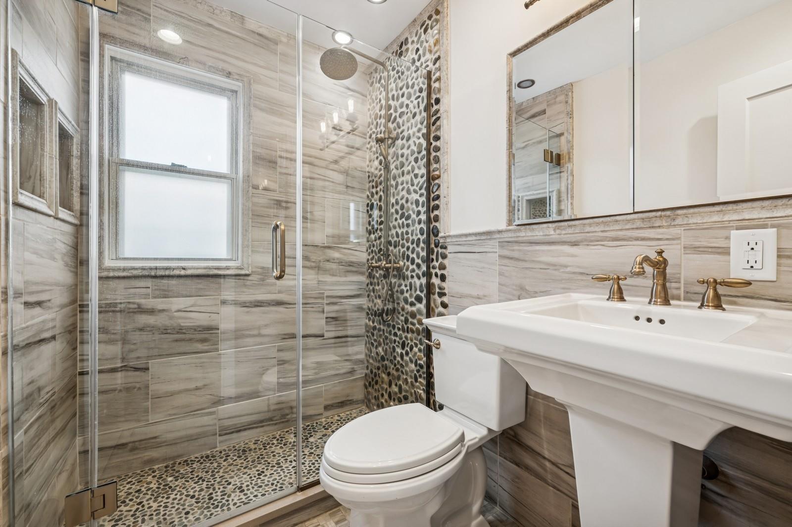 14 Harwich Road, East Rockaway, New York image 27