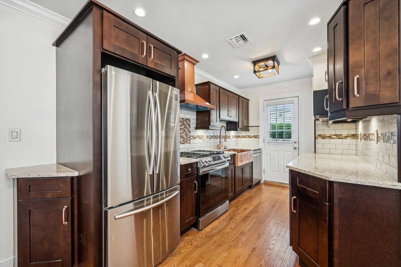 14 Harwich Road, East Rockaway, New York image 13