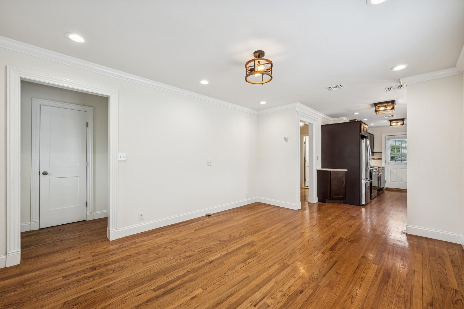 14 Harwich Road, East Rockaway, New York image 19