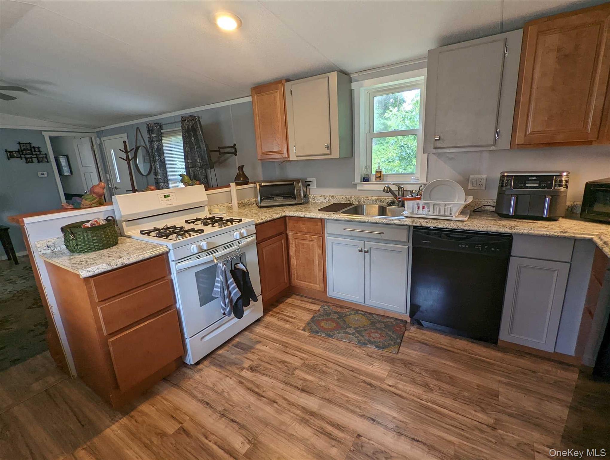 2898 Route 9W, Lot 15