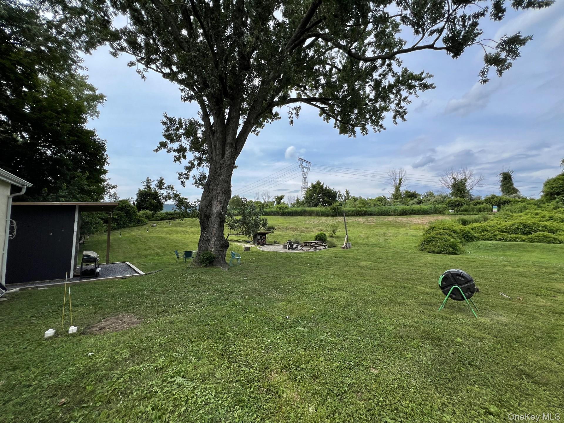 Verplanck, New York 10596, United States, 2 Bedrooms Bedrooms, ,1 BathroomBathrooms,Residential,Active,205712