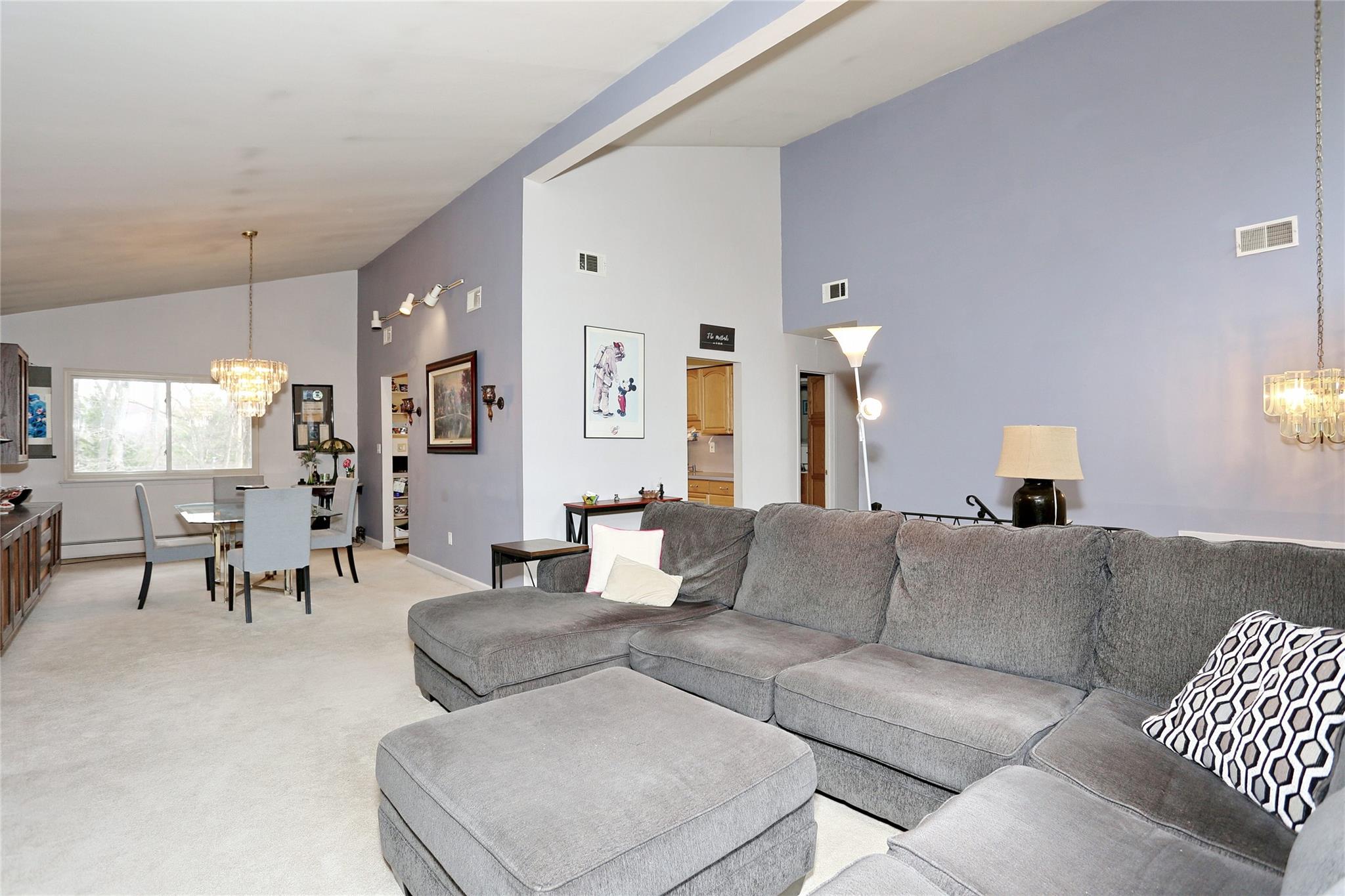 34 Tamarack Lane, Pomona, New York image 5