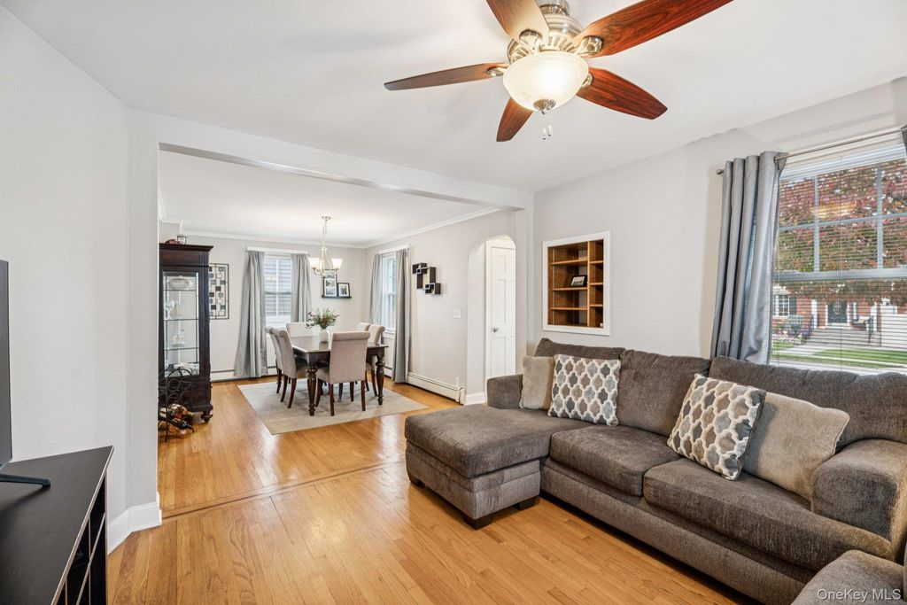 Photo of 215 Harrison Avenue, Franklin Square, NY 11010 (MLS # 928403)
