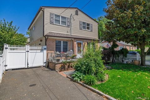 Homes For Sale - 212 Gordon Avenue<br/> Westbury, NY 11590
