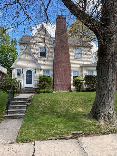 54 Ogden Avenue White Plains NY 10605