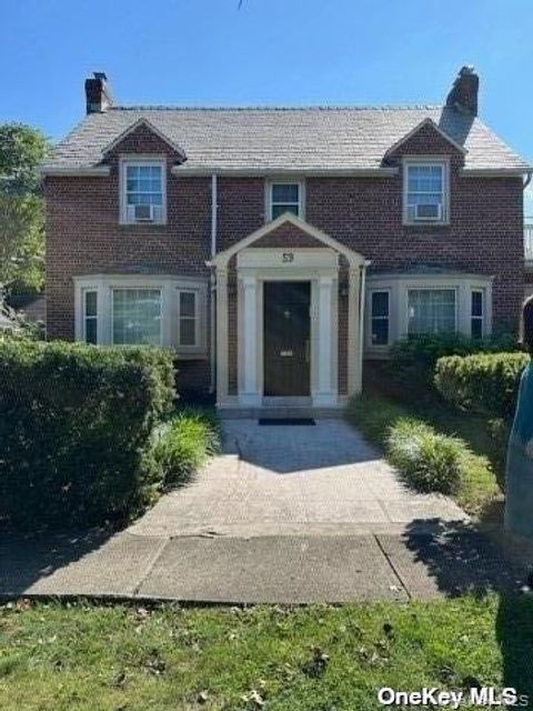Homes For Rent - 59 Radnor Road<br/> Great Neck, NY 11023