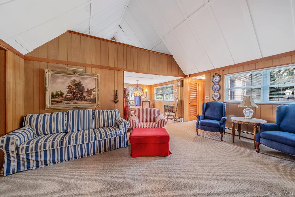 Photo of 1 E Jackwill Road, East Patchogue, NY 11772 (MLS # 1019742)