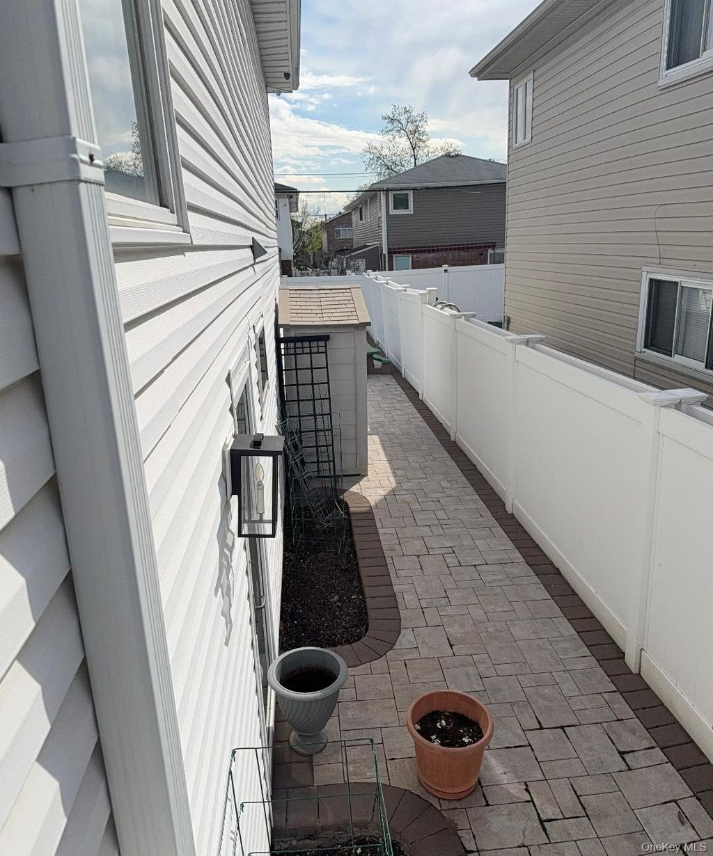 Photo of 16207 85th Street, Howard Beach, NY 11414 (MLS # 987794)