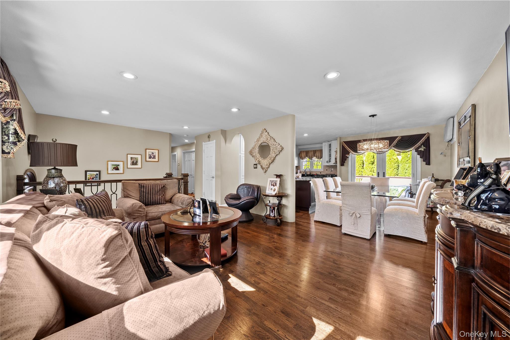40 Stonywood Drive