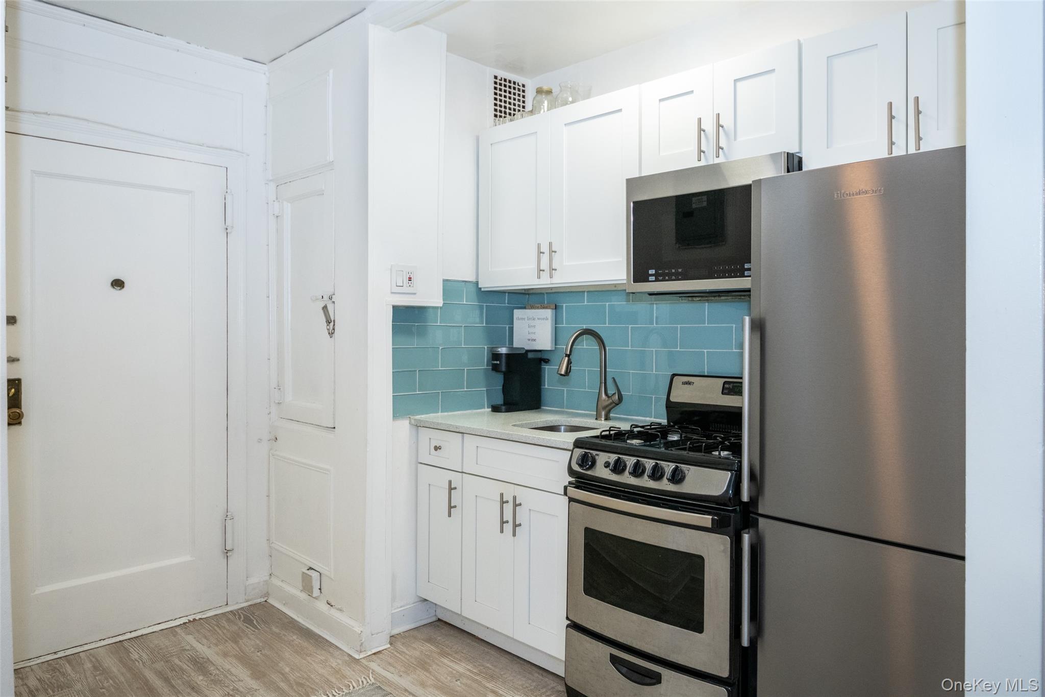 151 Centre Avenue 5B