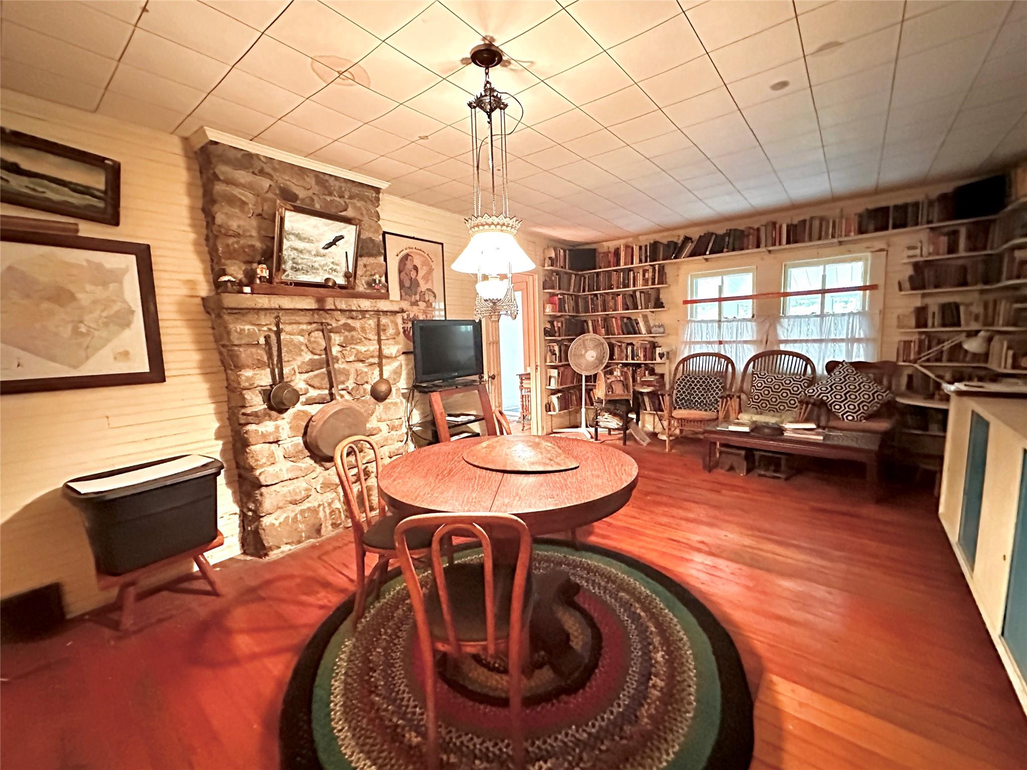102 Cedar Cliff Road, Monroe, New York image 4