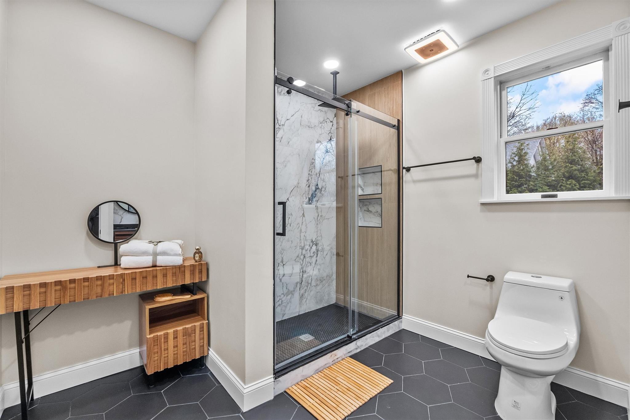 78 E Maltbie Avenue, Suffern, New York image 20