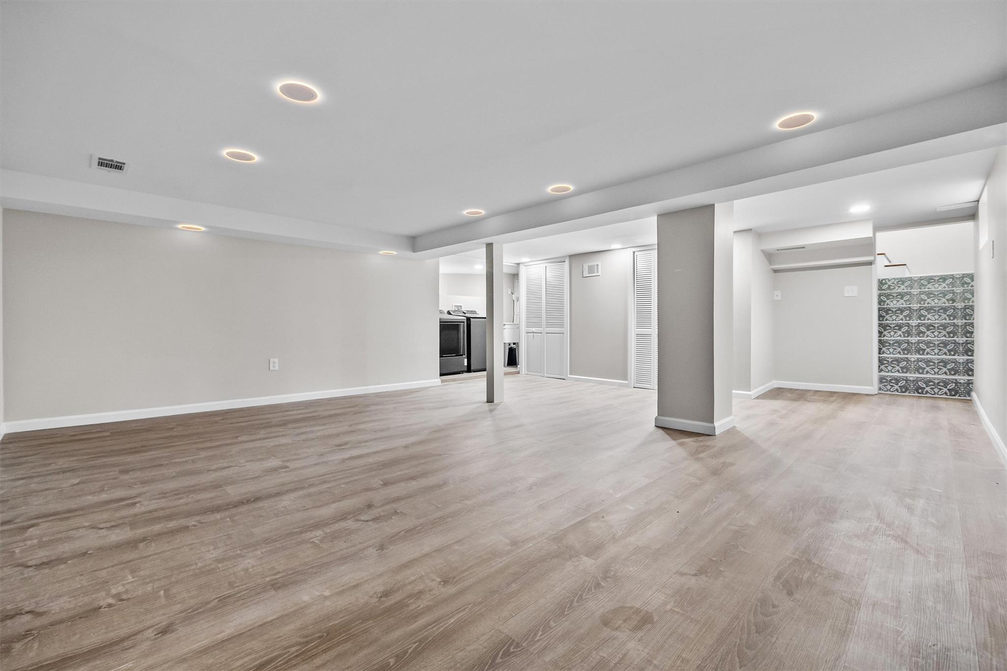 78 E Maltbie Avenue, Suffern, New York image 38