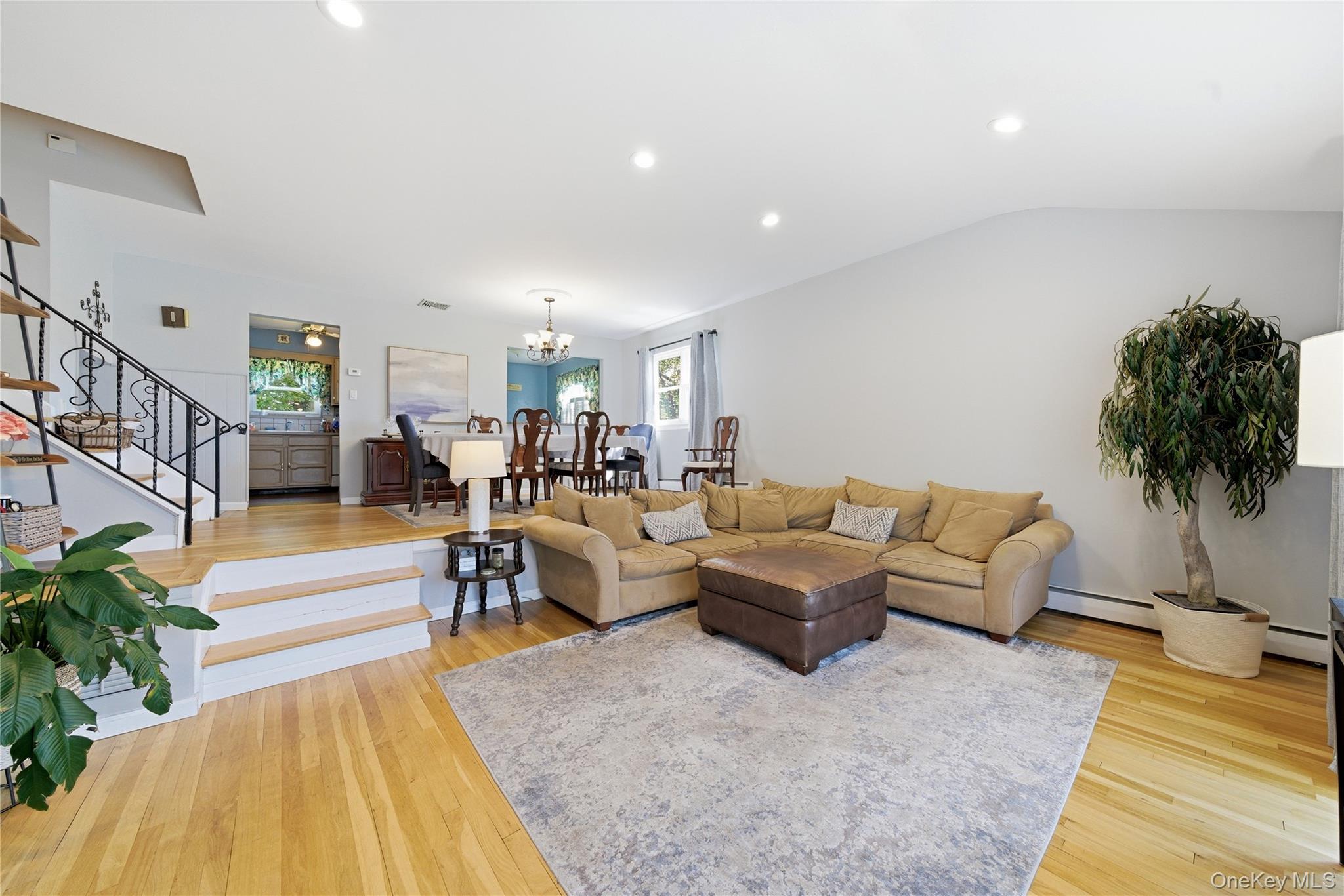 99 Redwood Lane