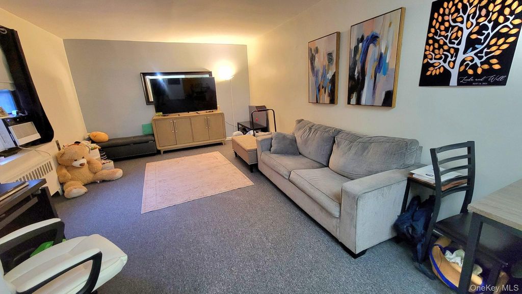 Photo of 32-23 88 Street #306, East Elmhurst, NY 11369 (MLS # 1027812)