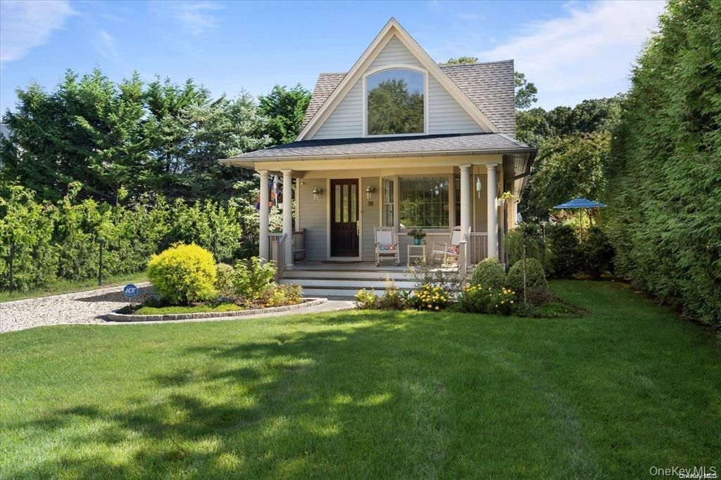 Photo of 48 Jessup Avenue, Quogue, NY 11959 (MLS # 986861)