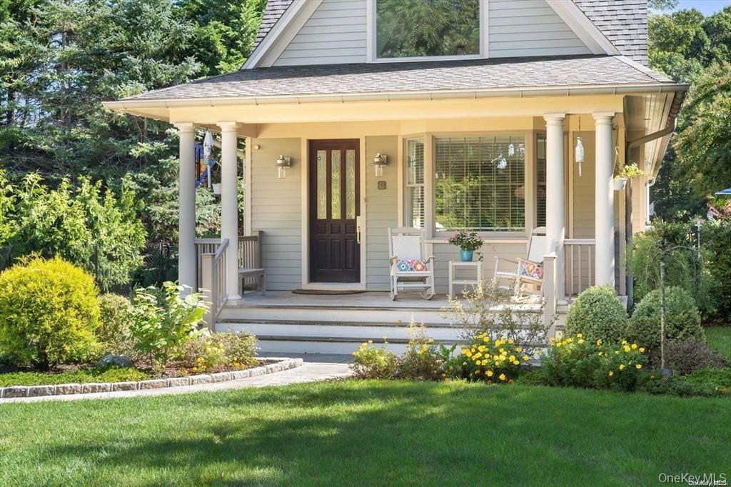 Photo of 48 Jessup Avenue, Quogue, NY 11959 (MLS # 986861)