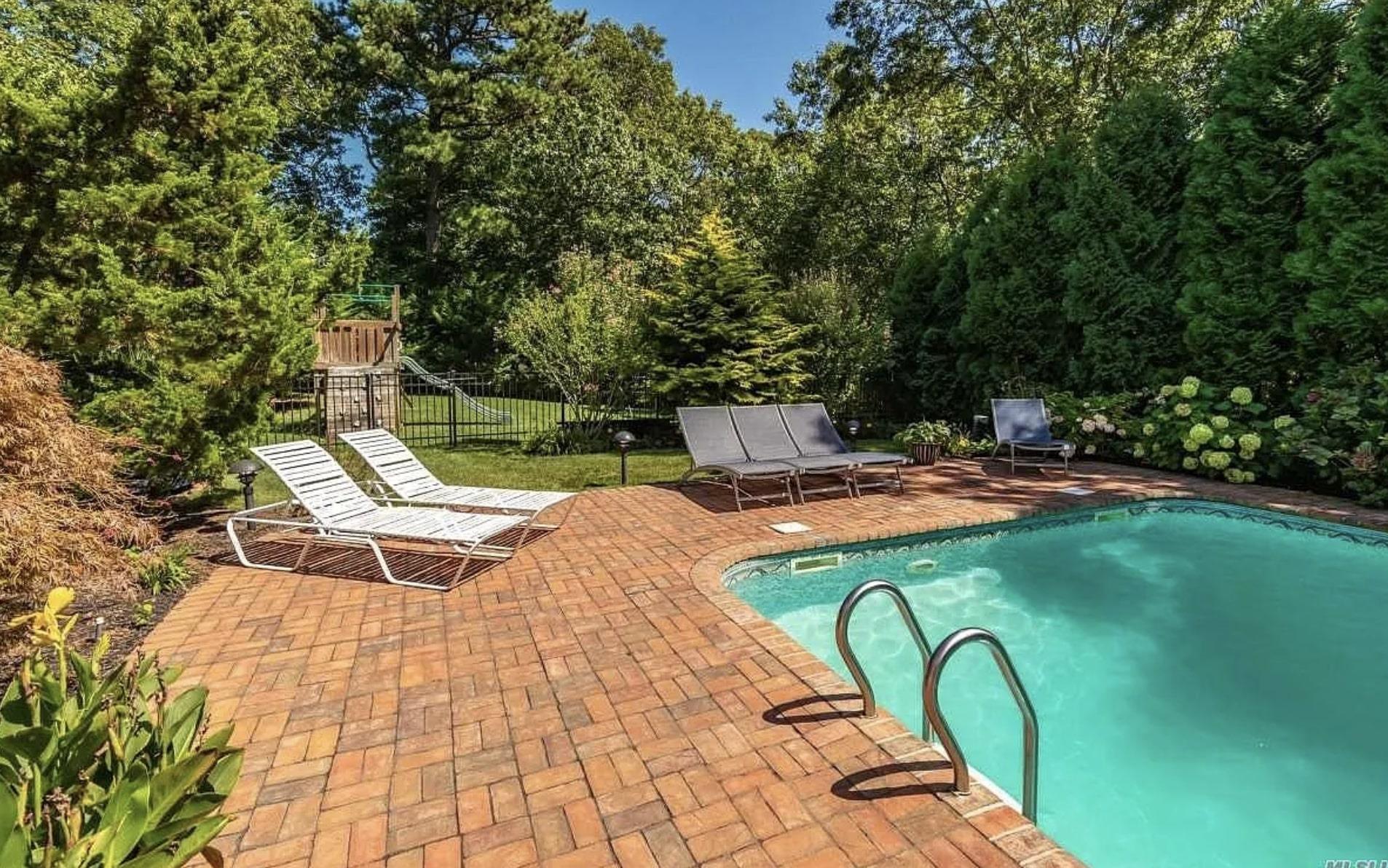 4 Douglas Court, Hampton Bays, New York image 24