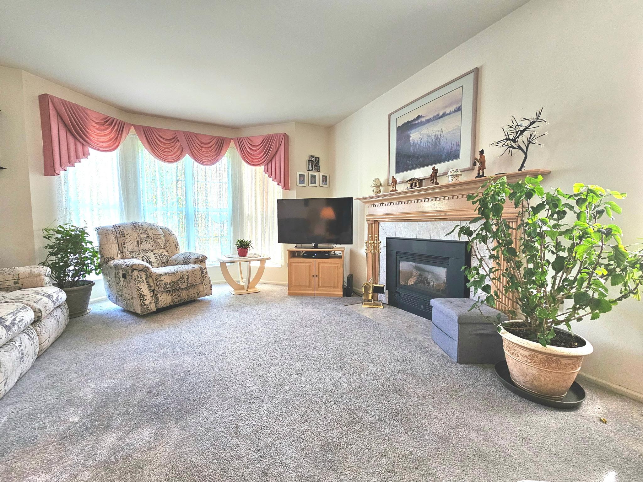 53 Olde Wagon Road #53, Warwick, New York image 4