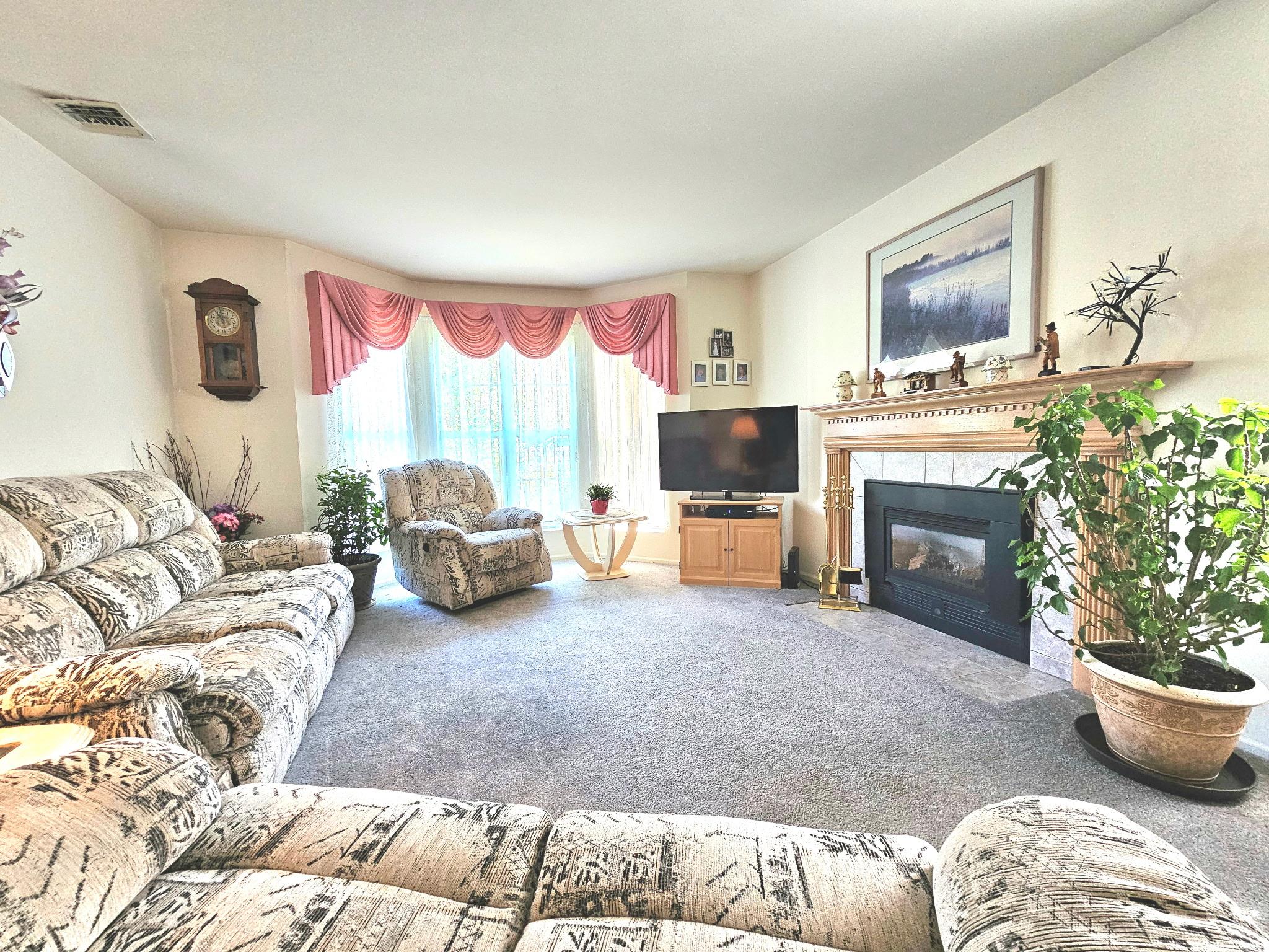 53 Olde Wagon Road #53, Warwick, New York image 2