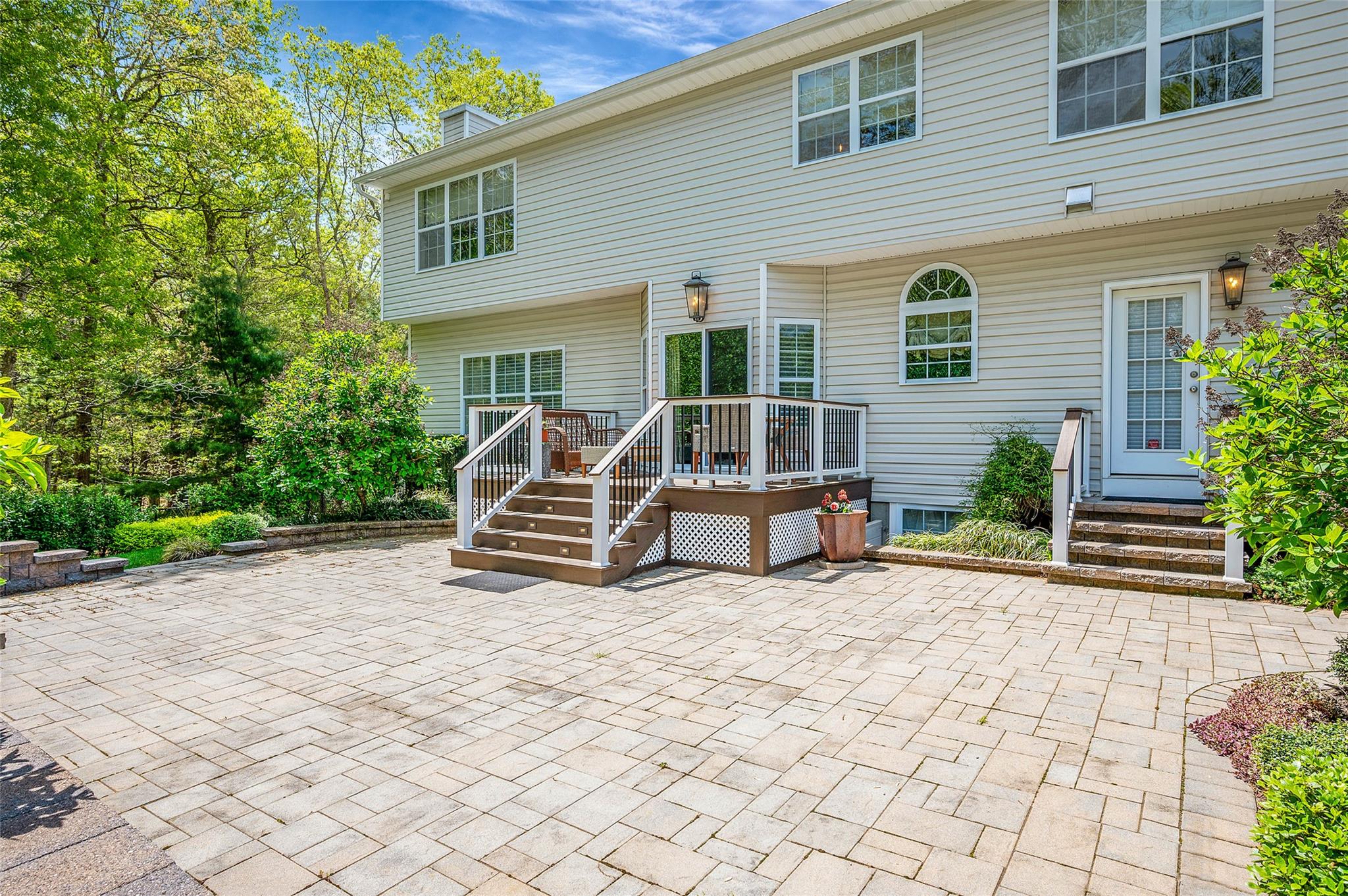 9 Nydia Court, Yaphank, New York image 36