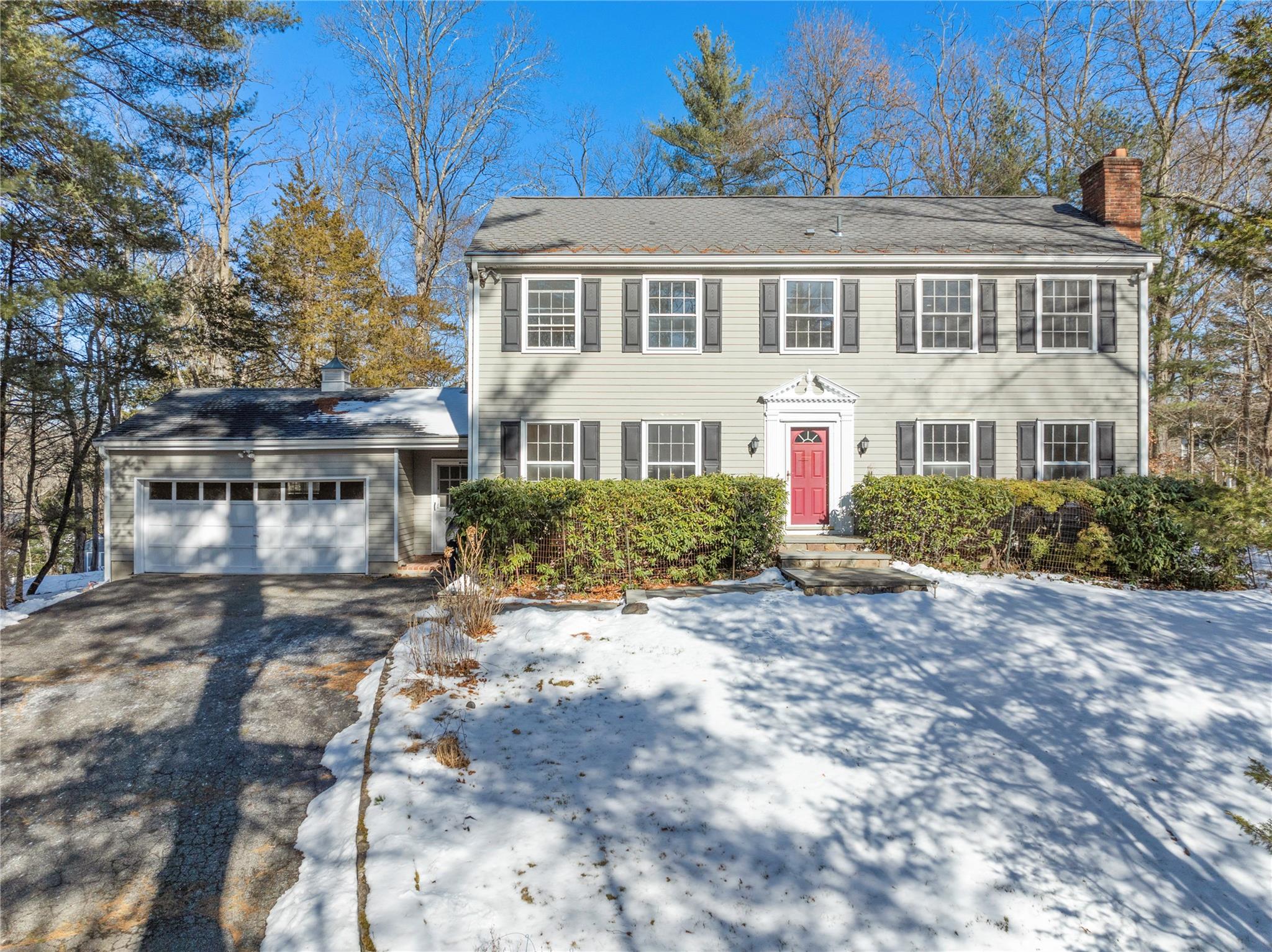 58 Crow Hill Road, Mount Kisco, New York image 1