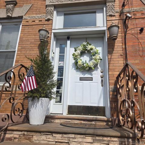 Multifamily For Sale - 64-07 68th Street<br/> Queens County, Ridgewood, NY 11385
