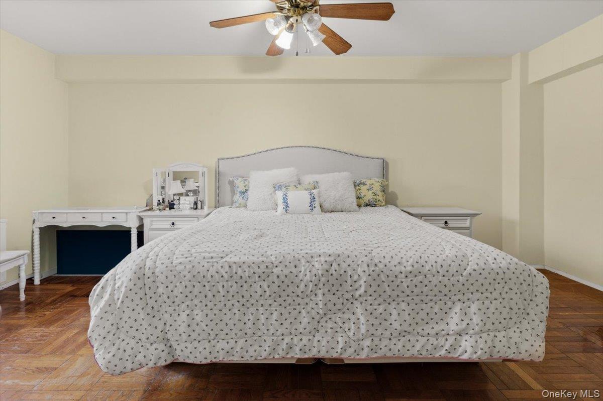 1503 Metropolitan Avenue 5A