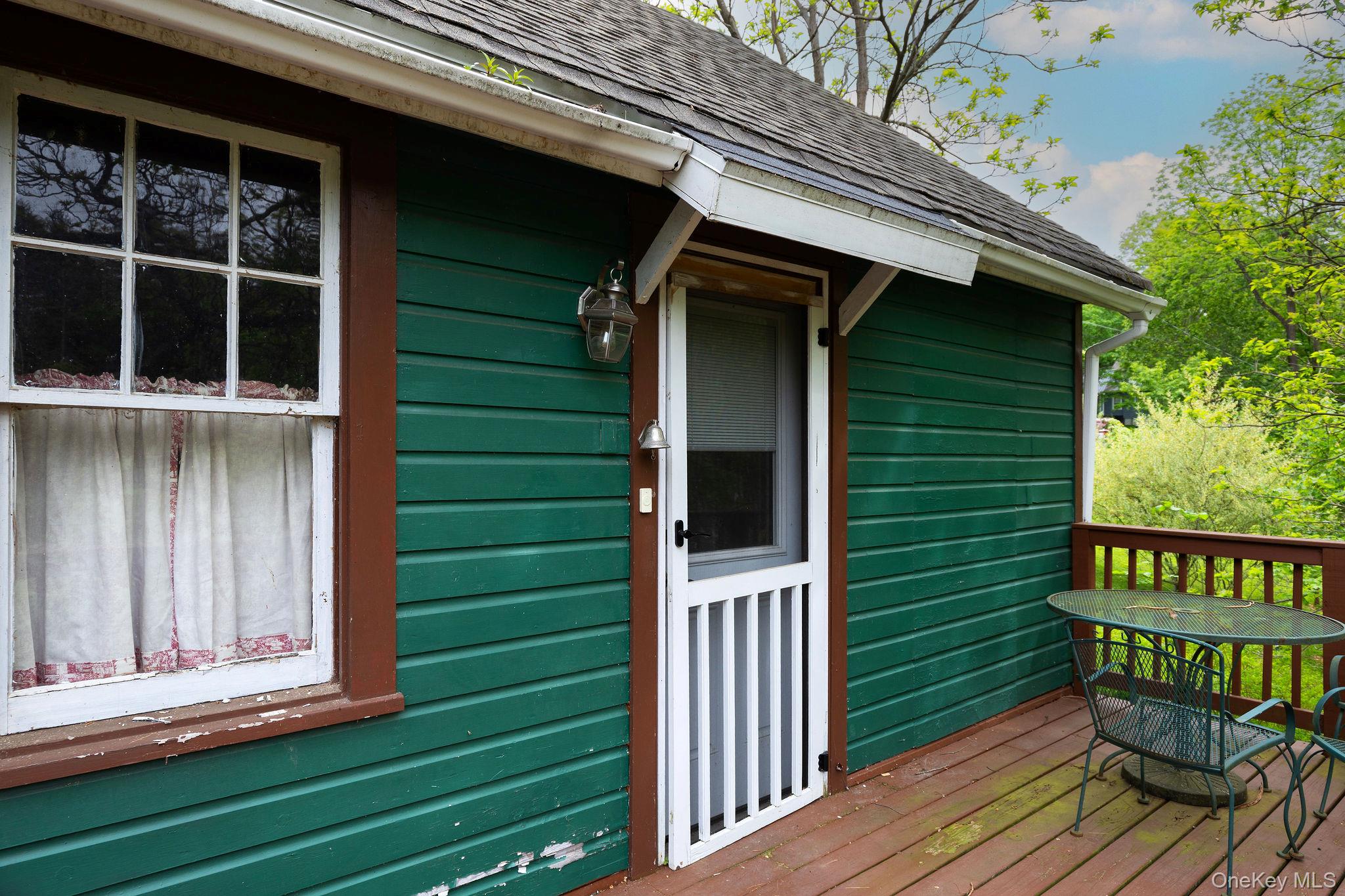 14 Lake Hill Road