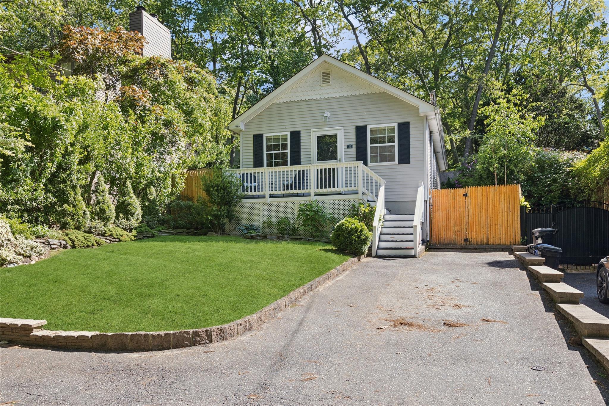 32 Flowerfield Road, Sound Beach, New York image 2