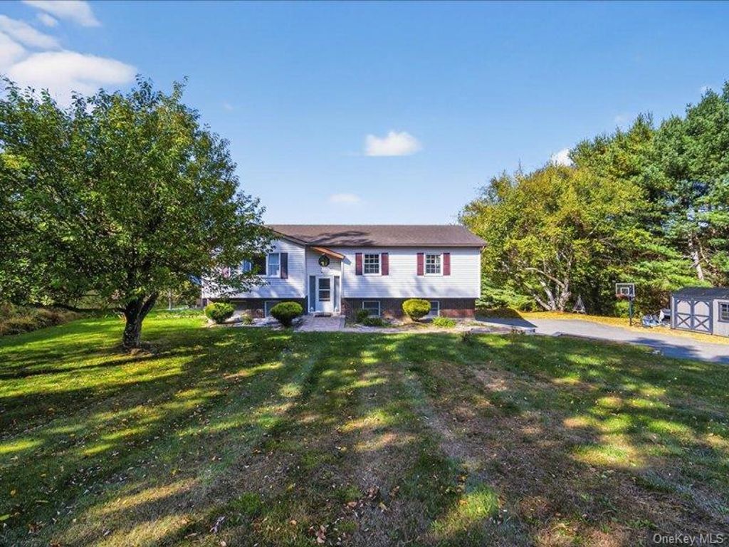 Photo of 50 Cunningham Lane, Poughquag, NY 12570 (MLS # 928135)