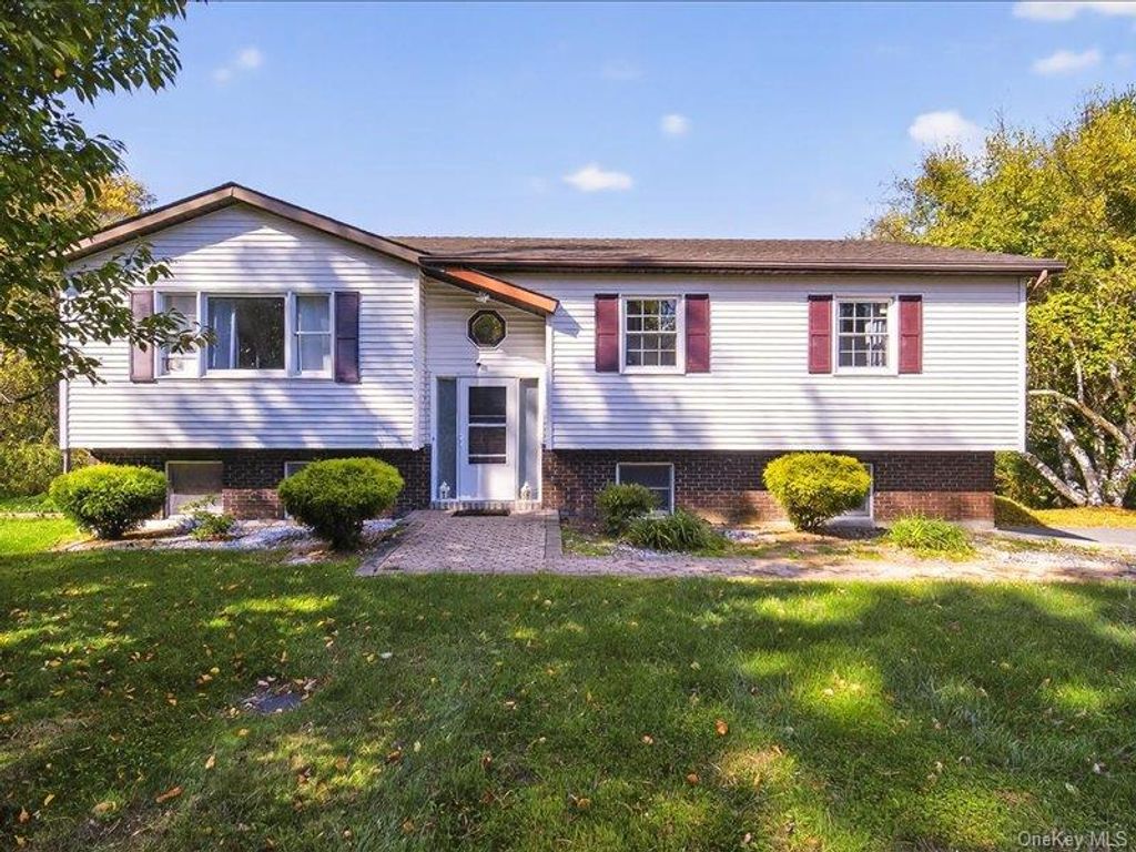 Photo of 50 Cunningham Lane, Poughquag, NY 12570 (MLS # 928135)