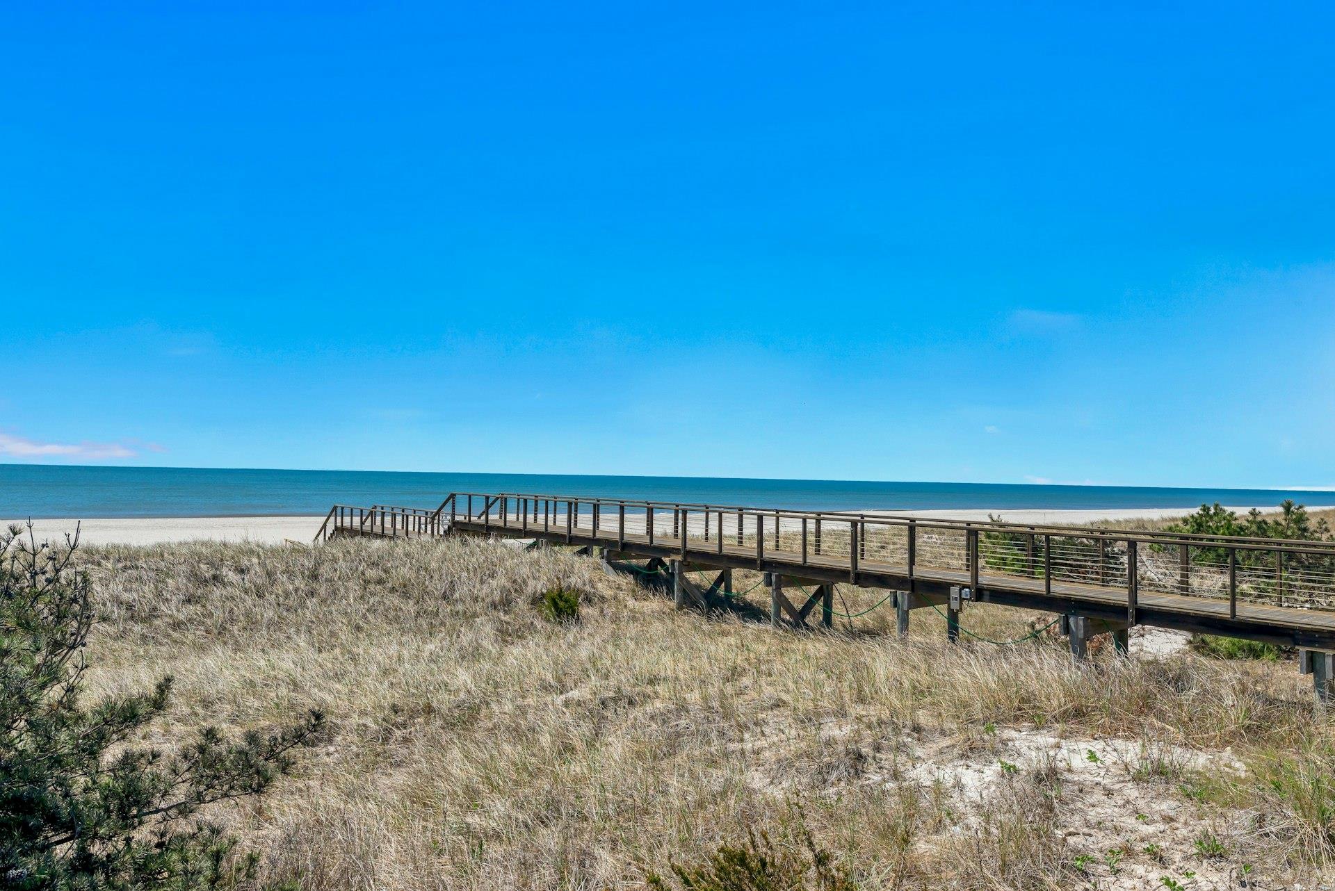 585 Dune Road #A21, Westhampton Beach, New York image 14