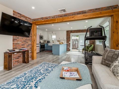 8 Townsend Street Beacon NY 12508